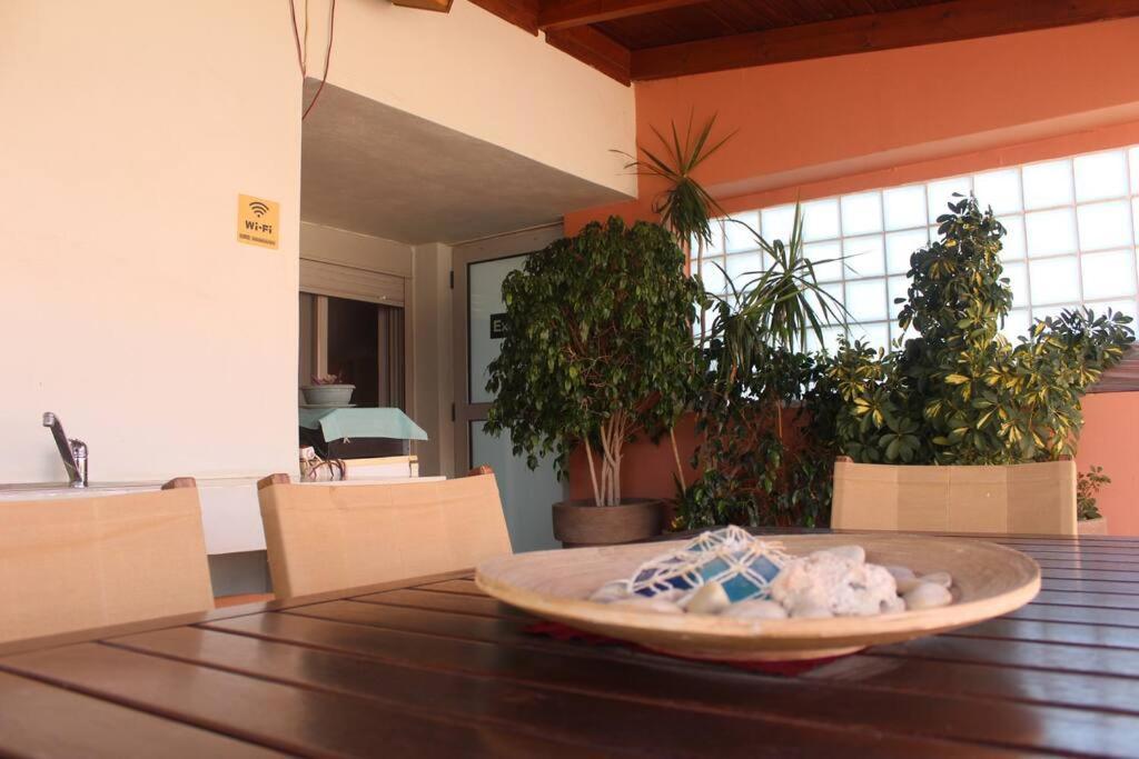 Maria'S Airport Apartment 科洛皮奥 外观 照片