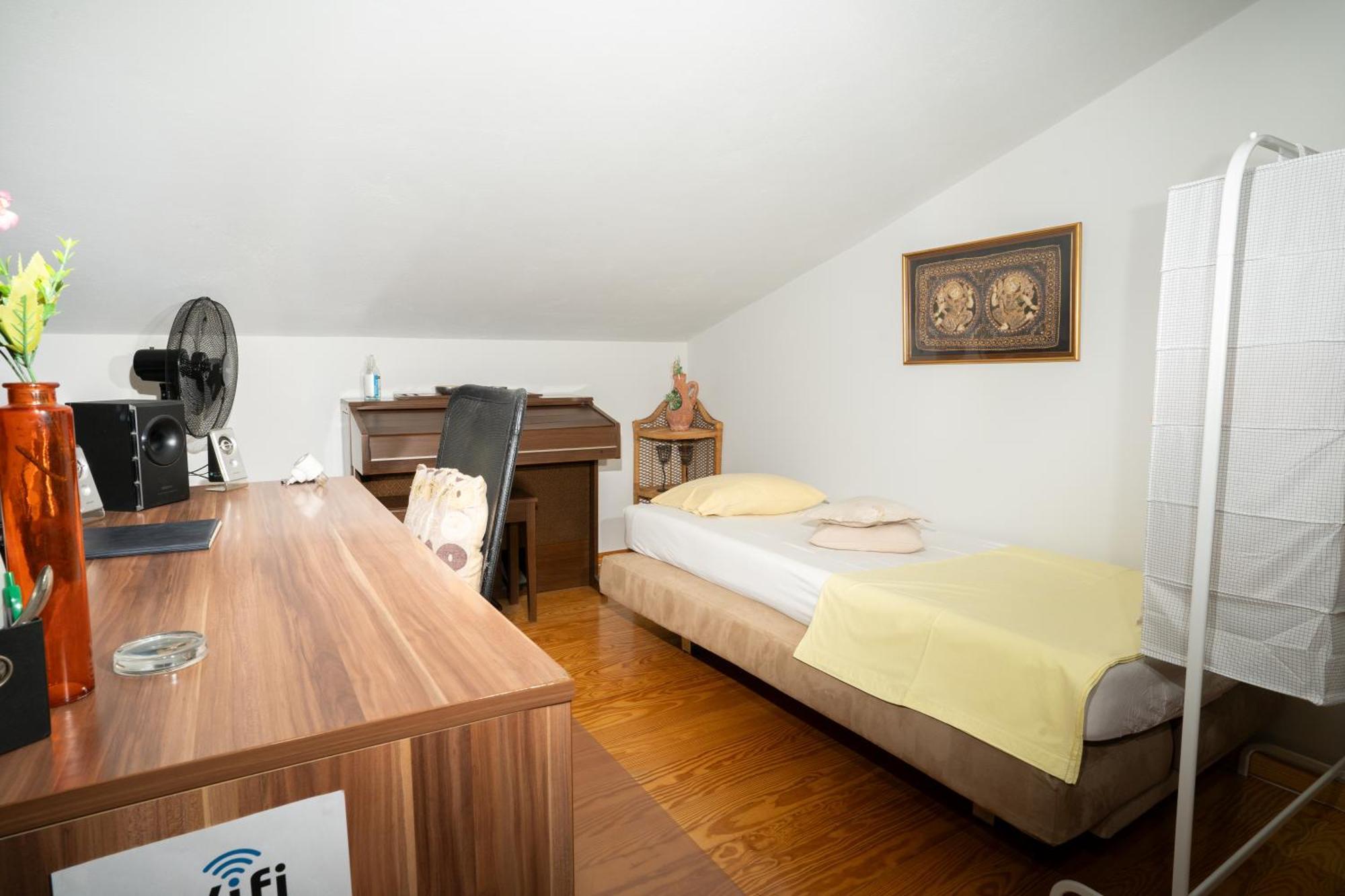 Maria'S Airport Apartment 科洛皮奥 外观 照片